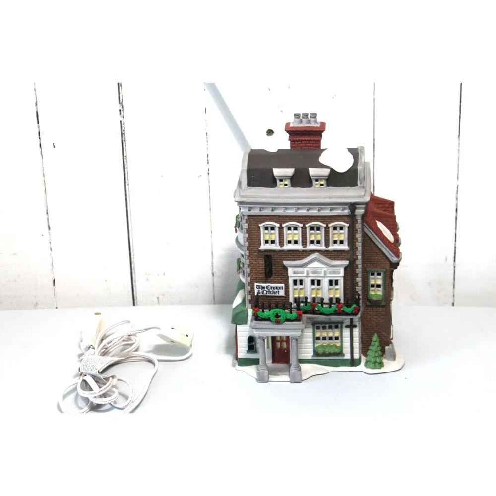Department 56 Crown &Cricket Inn 1992 Dickens Village Series Heritage Collection